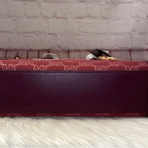 Michael Kors MIRELLA Xbody/ZOOEY Micro Barrel Pouch 2pc Set - Picture 5 of 9